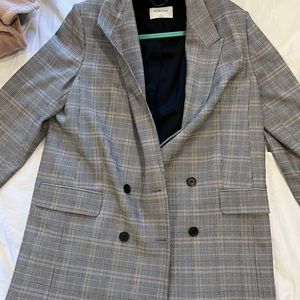 Aritzia babaton oversized blazer
